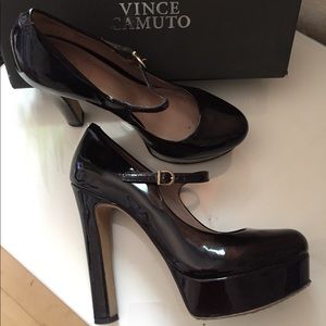Vince Camuto Platform heels